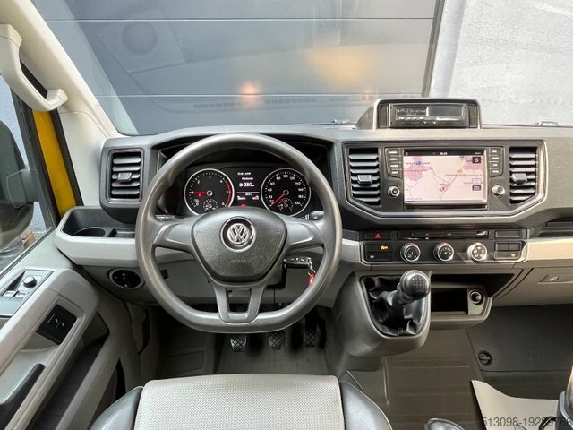 Miniautocarro VOLKSWAGEN CRAFTER 2.0TDI 8 SITZE TEMPOMAT KLIMA AHK 1.HAND