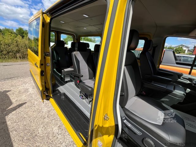 Miniautocarro VOLKSWAGEN CRAFTER 2.0TDI 8 SITZER TEMP. KLIMA AHK 1.HAND