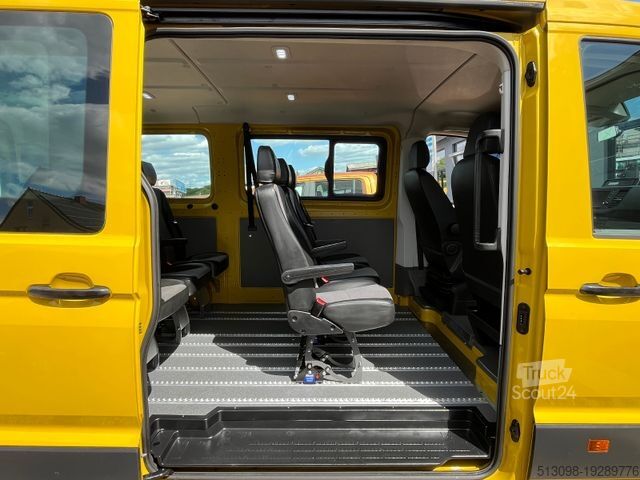 Miniautocarro VOLKSWAGEN CRAFTER 2.0TDI 8 SITZER TEMP. KLIMA AHK 1.HAND