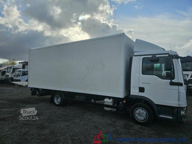 Fourgon tôlé MAN TGL 8.180 Koffer 6050 mm LBW Palfinger 1000 Kg
