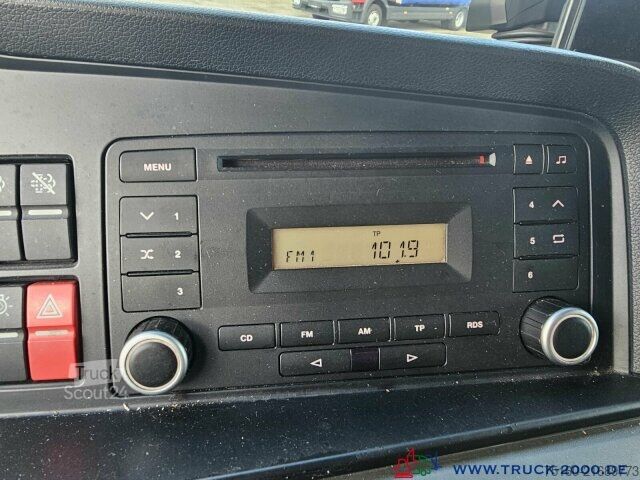 Fourgon tôlé MAN TGL 8.180 Koffer 6050 mm LBW Palfinger 1000 Kg