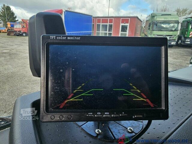 Fourgon tôlé MAN TGL 8.180 Koffer 6050 mm LBW Palfinger 1000 Kg