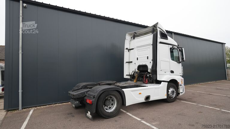 Standaard-SZM Mercedes-Benz Actros 1940 tractor unit 488.000km
