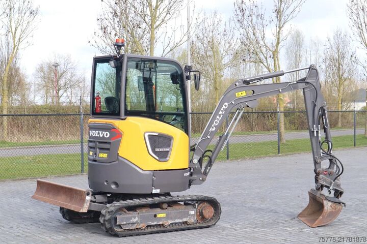 Minigraafmachine Volvo ECR25 ELECTRIC | JECR25D | TILTBUCKET | BUCKET ...