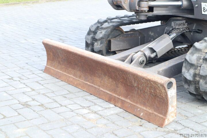 Minigraafmachine Volvo ECR25 ELECTRIC | JECR25D | TILTBUCKET | BUCKET ...