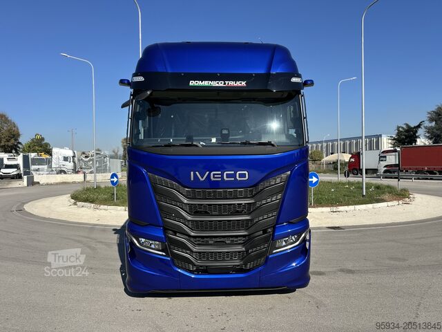 Trattore stradale standard Iveco S-Way 580 Full-Pneumatic