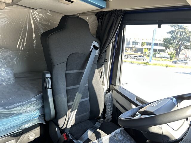 Trattore stradale standard Iveco S-Way 580 Full-Pneumatic