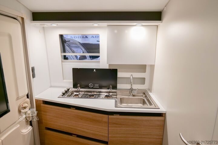 ADRIA ACTION 391 PH RABLJEN ADRIA ACTION 391 PH