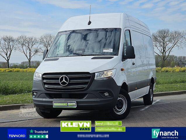 High-roof van MERCEDES-BENZ SPRINTER 317 L2H2 RWD Mbux10