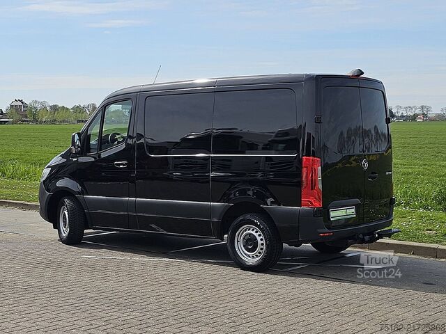 Augsta jumta universālis MERCEDES-BENZ SPRINTER 316 L1H1 Trekhaak Navi