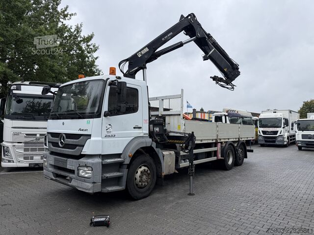 Krautuvas sumontuotas ant sunkvežimio Mercedes-Benz Axor 2533 6X2 Kran Hiab 144-2