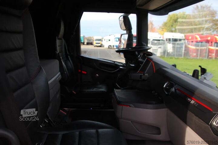 Standart-SZM Scania R580 V8 NGS R580 V8 NGS - AUTOMATIC - 600L - RE...