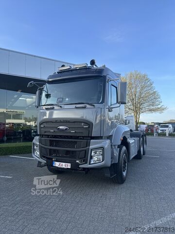 Ağır hizmet kamyonu Ford F-Line trekker 3551T