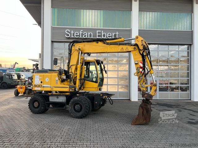 Tekerlekli ekskavatör LIEBHERR A 900 C ZW Litronic / 19.616 h / 2009