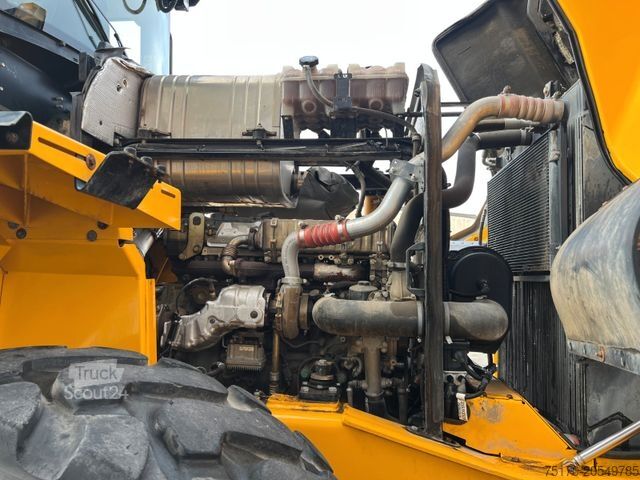 Chargeuse sur pneus JCB 457 ZX T4F / 3.246 h / 2016 / Waage mit Drucker