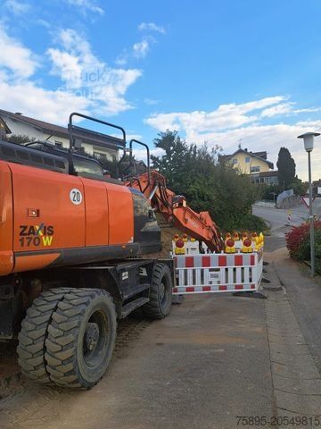 Kolesni bager HITACHI ZX170.6