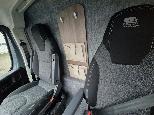 Camping-car CARADO pro CV 541 Automatik, Navi, LED, ACC