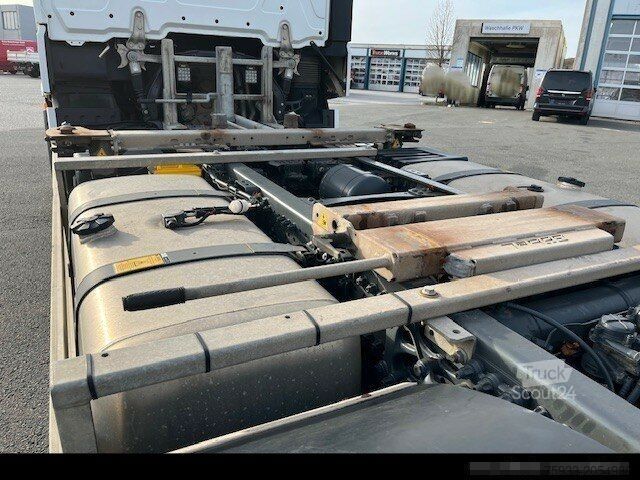 Podvozek nákladního auta MERCEDES-BENZ Actros 2548 L 6x2 MULTIWECHSLER+2xAHK+Retarder