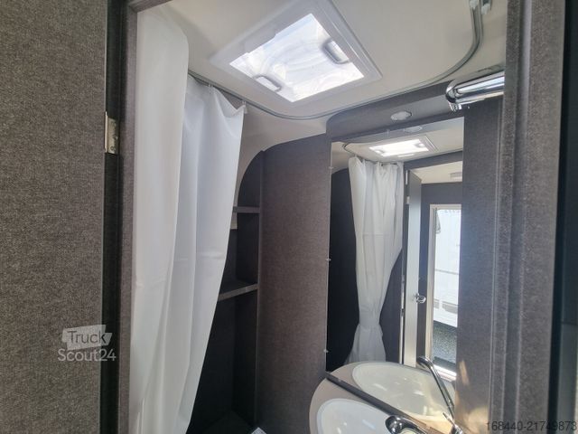 Rulotă DETHLEFFS c-joy 420 QSH Abverkauf Ausstellungswagen