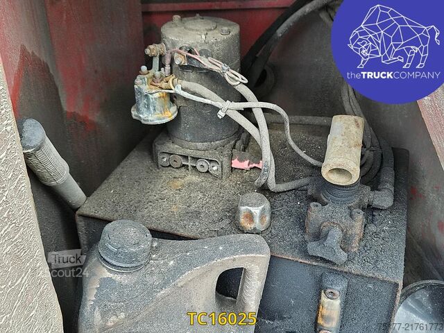 Semi-remorque surbaissée castera 