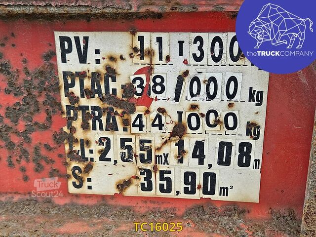 Semi-remorque surbaissée castera 