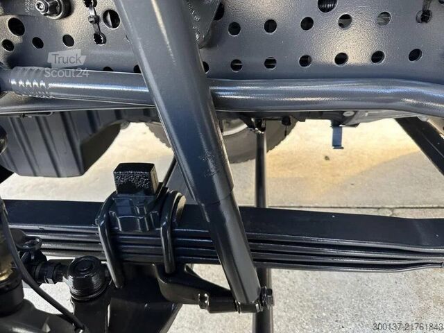 Benne Mercedes-Benz Arocs 4140 K 8x4 Meiller Tipper