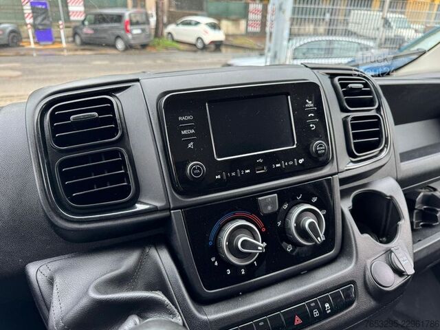 Erikoiskäyttöinen kuorma-auto FIAT Ducato