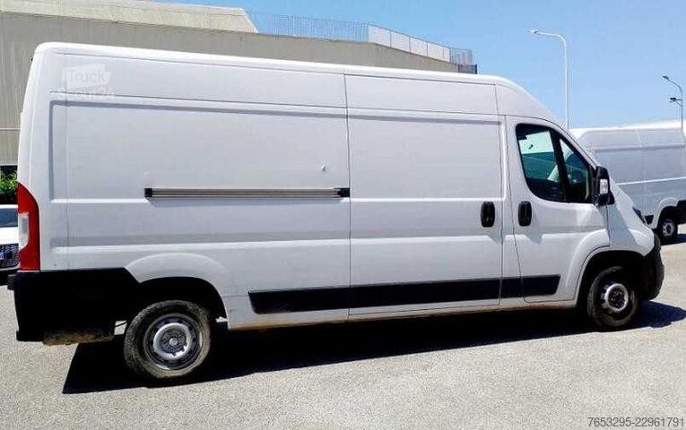 Erikoiskäyttöinen kuorma-auto FIAT Ducato