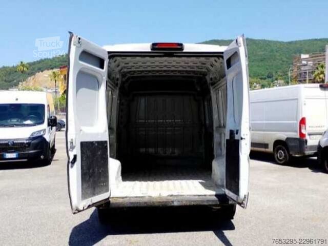 Erikoiskäyttöinen kuorma-auto FIAT Ducato