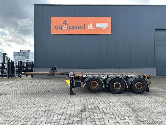 Konttikuljetukset D-TEC FLEXITRAILER TRACTION / ADR / SAF + discbrakes ...