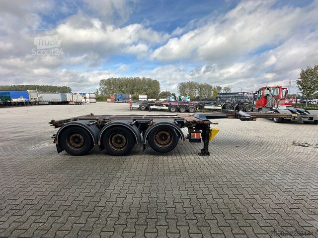 Konttikuljetukset D-TEC FLEXITRAILER TRACTION / ADR / SAF + discbrakes ...