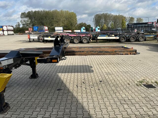 Konttikuljetukset D-TEC FLEXITRAILER TRACTION / ADR / SAF + discbrakes ...