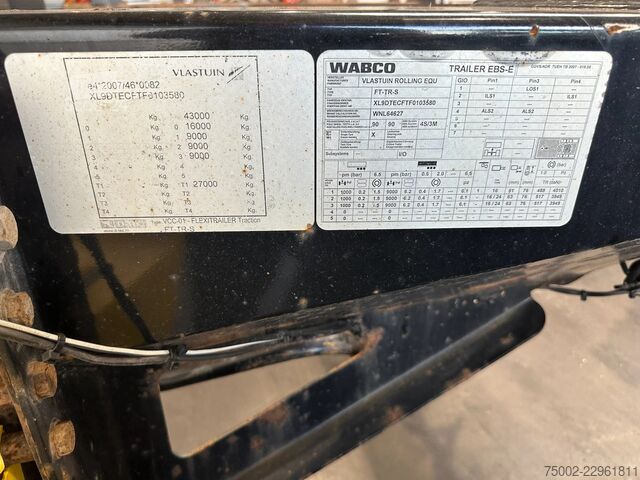 Konttikuljetukset D-TEC FLEXITRAILER TRACTION / ADR / SAF + discbrakes ...