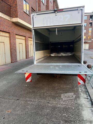 Chassi de caminhão Iveco Daily 35s18