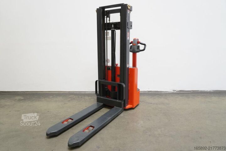 Manual stacker Linde ML 10 1167