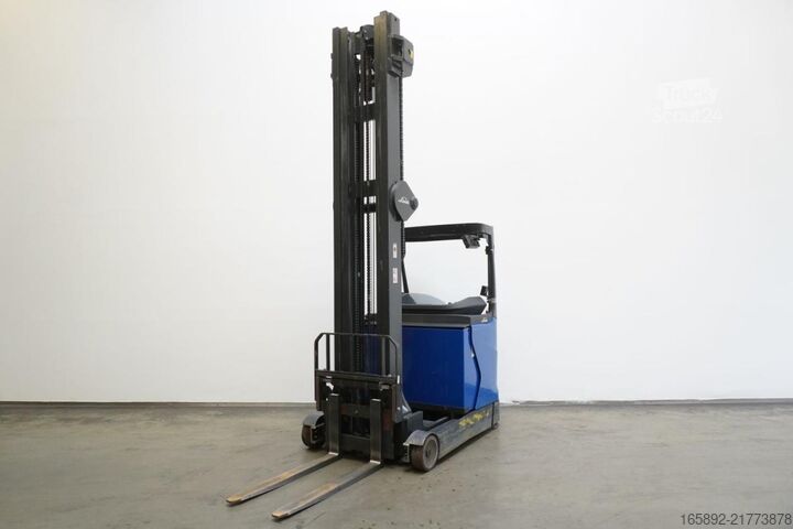 Chariot à mât rétractable Linde R 16 HD 1120