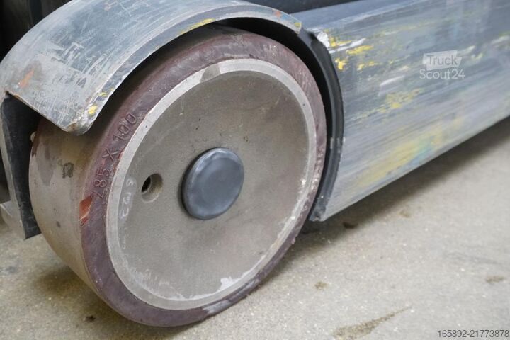 Chariot à mât rétractable Linde R 16 HD 1120