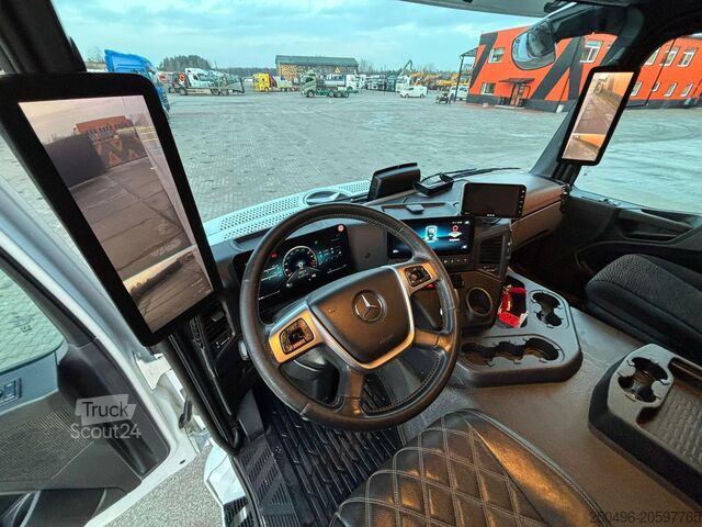 Preprava v chladničke/mrazničke Mercedes-Benz Actros 1832 4x2 Mitsubishi TDJS50DA / BOX L=771...