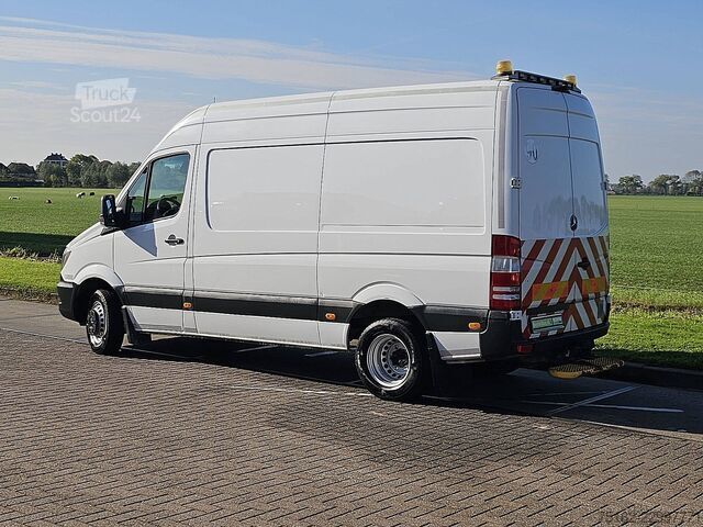 MERCEDES-BENZ SPRINTER 519 L2H2 N2 3500kg Attelage V6 3,0L Double monte Euro 6 Exonéré de BPM Caméra MERCEDES-BENZ SPRINTER 519 L2H2 N2 3500Kg Trekhaak V6 3.0Ltr ...