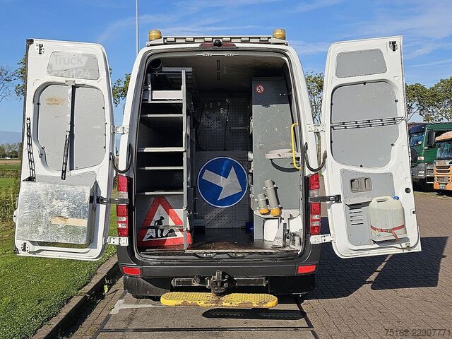 MERCEDES-BENZ SPRINTER 519 L2H2 N2 3500kg Attelage V6 3,0L Double monte Euro 6 Exonéré de BPM Caméra MERCEDES-BENZ SPRINTER 519 L2H2 N2 3500Kg Trekhaak V6 3.0Ltr ...