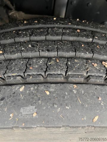 Hazardous materials truck MAN TGX XLX 18.510 4x2 BL SA - ADR - TOP ZUSTAND!