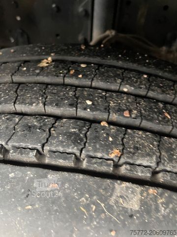 Hazardous materials truck MAN TGX XLX 18.510 4x2 BL SA - ADR - TOP ZUSTAND!