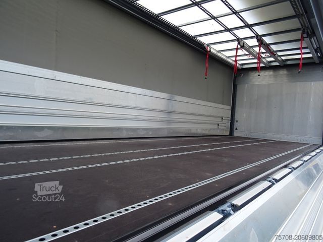 Camión de bebidas MAN 26.320 TGM*8 m Schwenkwand*2,5 to LBW*NLA*Kamera