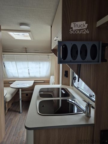 Caravan BÜRSTNER Premio Life 480 TL Markise, Fahrradträger