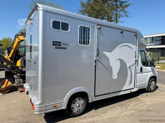 Paardenvervoer Peugeot Equi-Trek Sonic SW35P HORSE TRUCK (2) PAARDENCA...