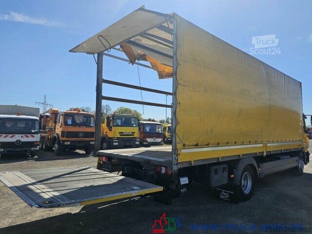 Вантажівка з платформою і тентом Mercedes-Benz Atego 1227 Plane Spriegel LBW BÄR 1.500 Kg + AHK
