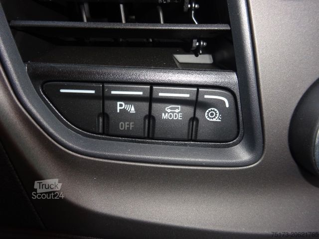Minibús FORD Transit 350L3H2 Trend Kombi WiPa Rampe KMP