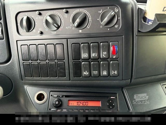 Flatbed truck with tarp MAN TGM 12.250 Pritsche Plane LBW Schlafkabine Autom