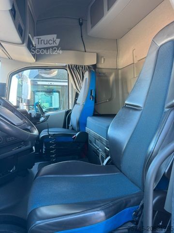 Standaard trekker VOLVO FH 500*GLOBETROTTER*RETARDER*I SAVE*STANDKLIMA*