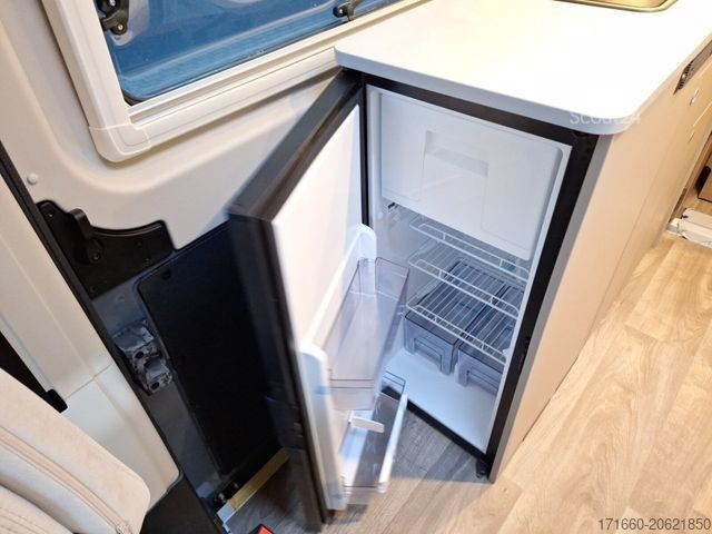 Kastenwagen Wohnmobil / Campervan CARADO pro CV 602